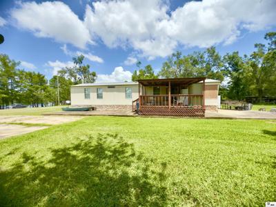 450 WOOLEN LAKE ROAD