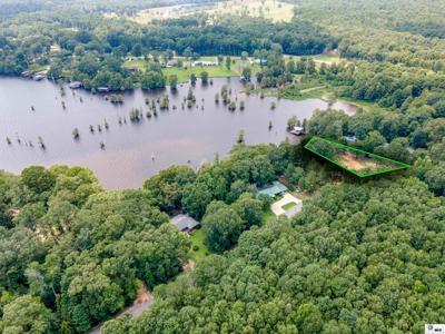 000 LAKEVIEW DRIVE