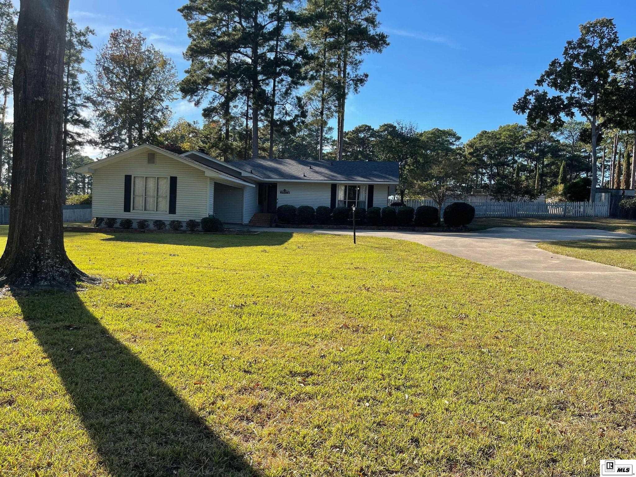 180 BAY DRIVE, Farmerville, LA lhrmls01886147