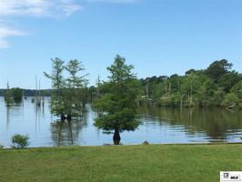 000 LAKEVIEW DRIVE