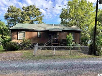 121 DONNA DRIVE