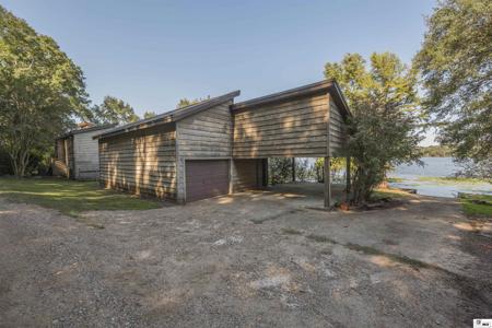 161 DONNA DRIVE