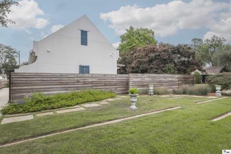 2020 PARGOUD BOULEVARD