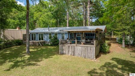 674 SANDFIELD ROAD