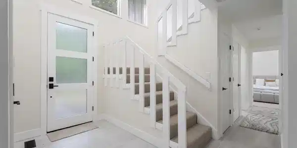 Image 4: Entry