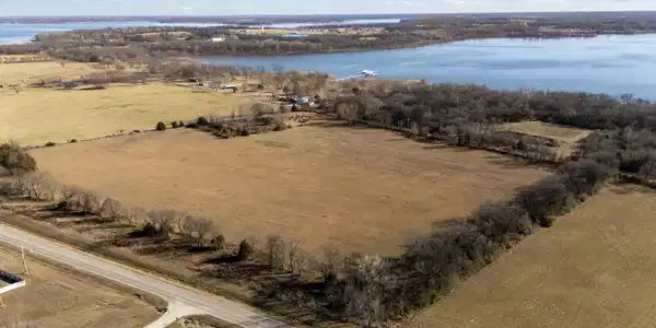 Image 4: DJI_20260111034708_0864_D
