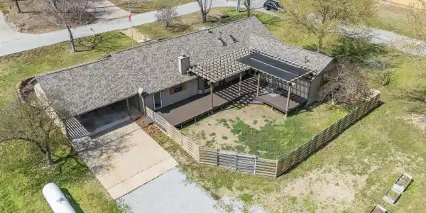 1301 Maple Drive