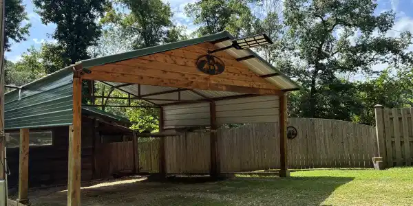 464 Lakeside Drive