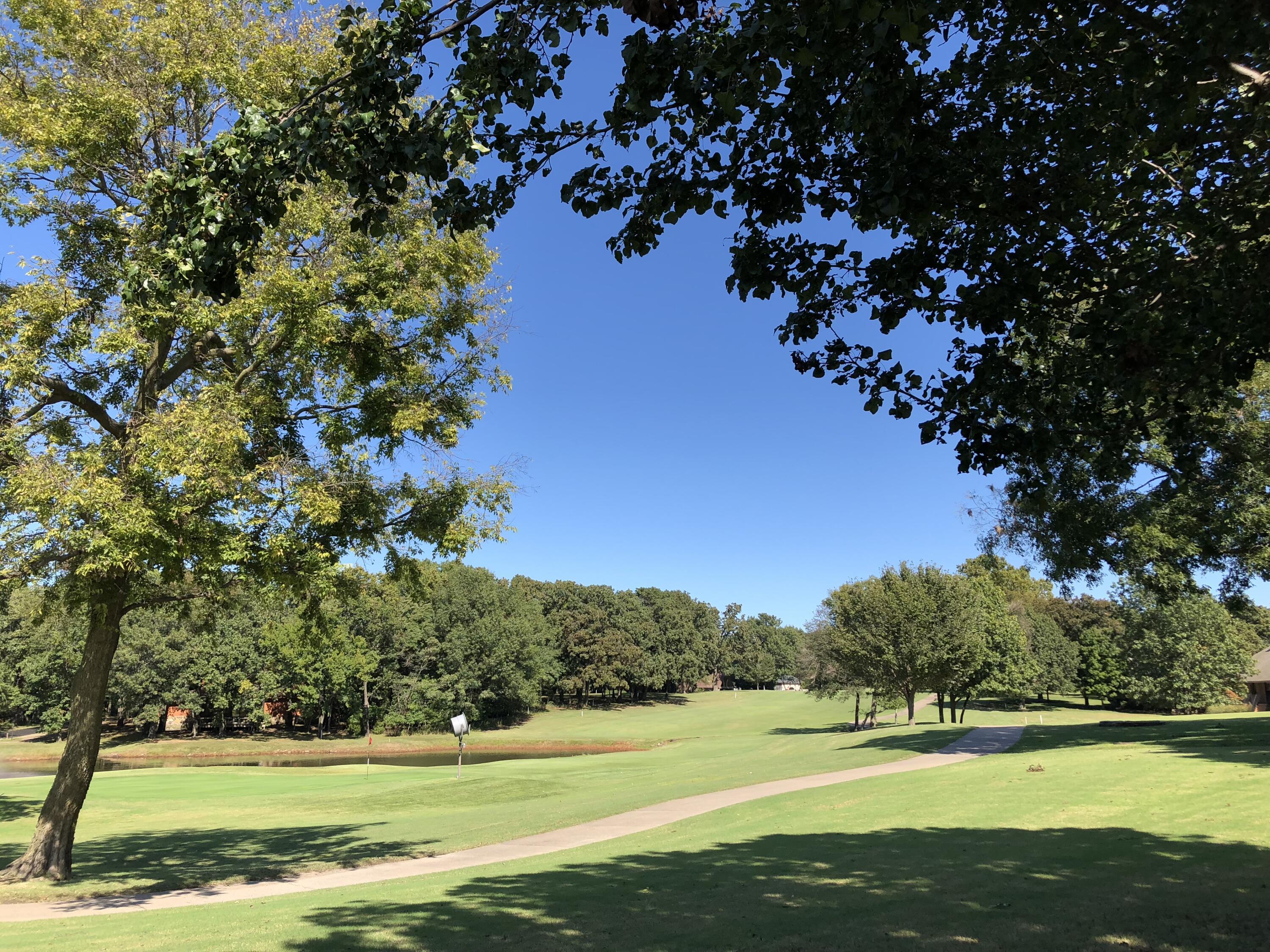 Image 1: golf course