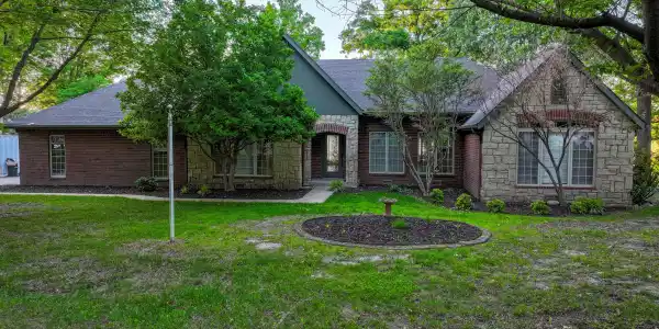 59382 E 288 Court