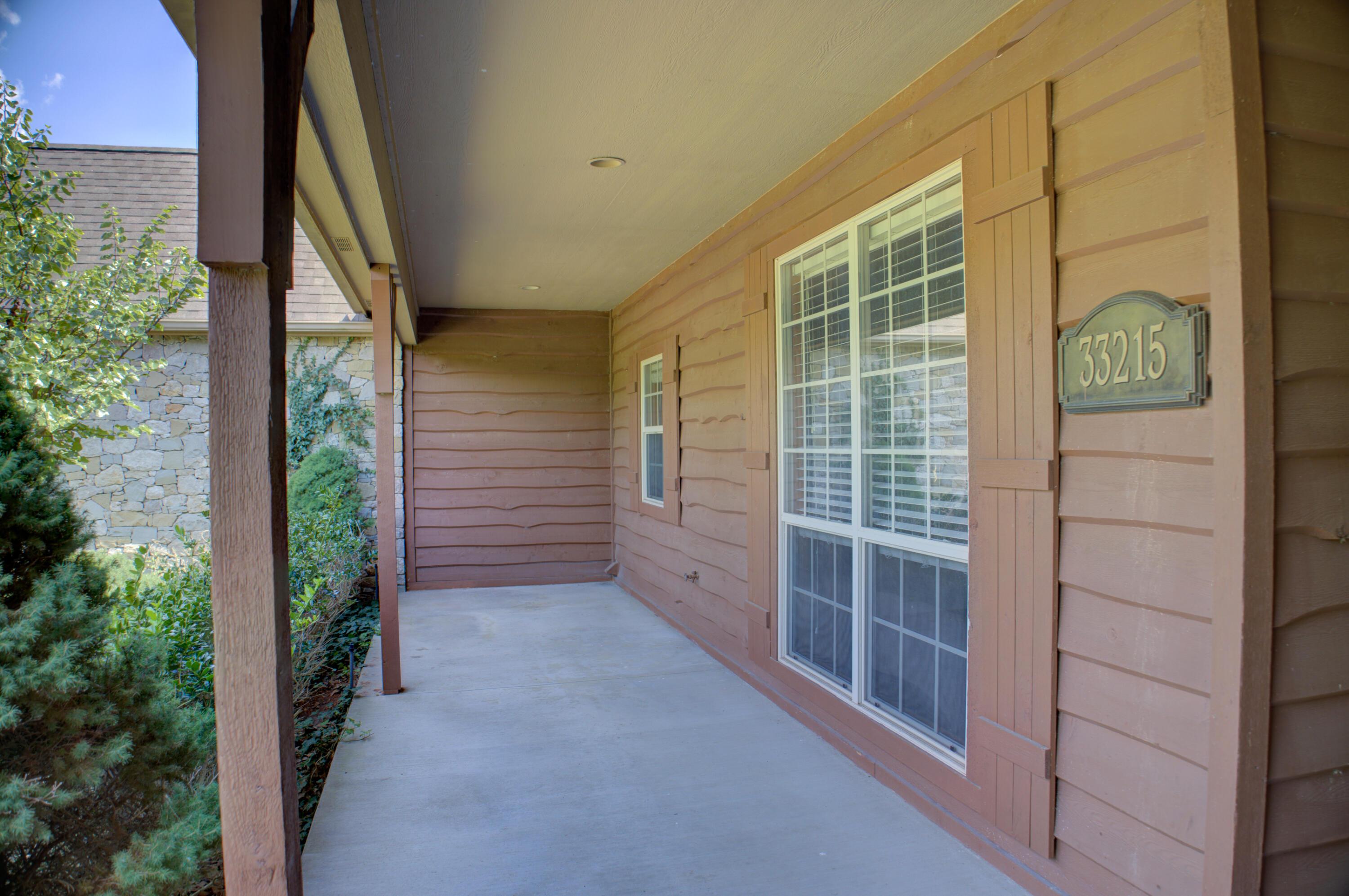 Image 2: covered entry