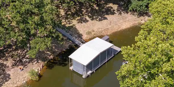 Image 2: Dock