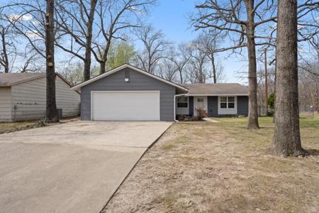 1300 Maple Drive
