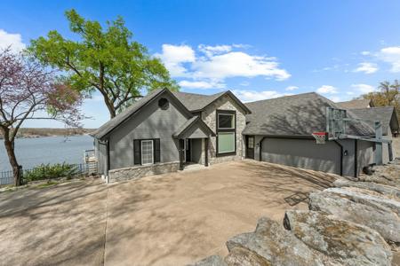 59730 E 317 Road