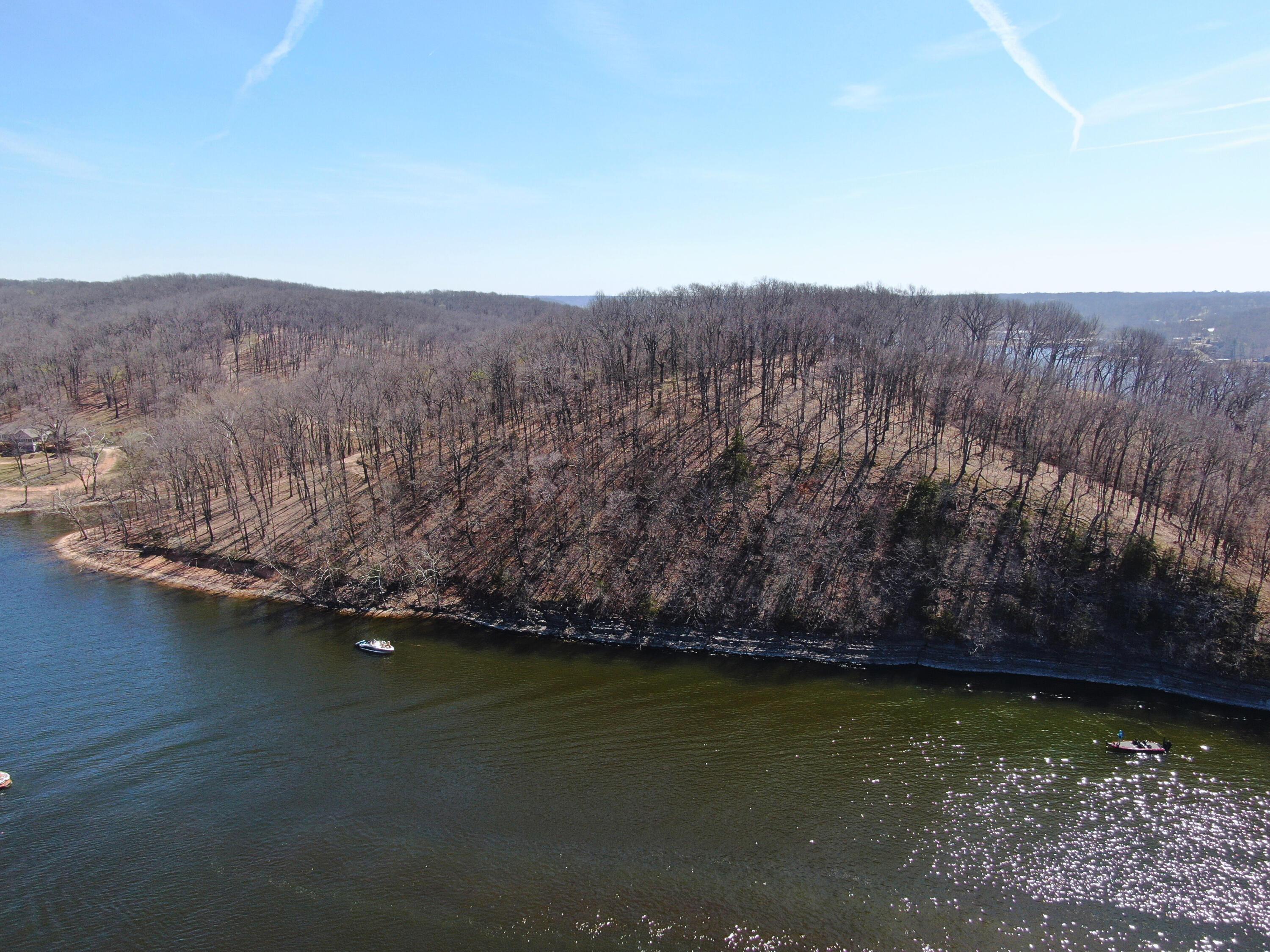 Image 1: Lot C