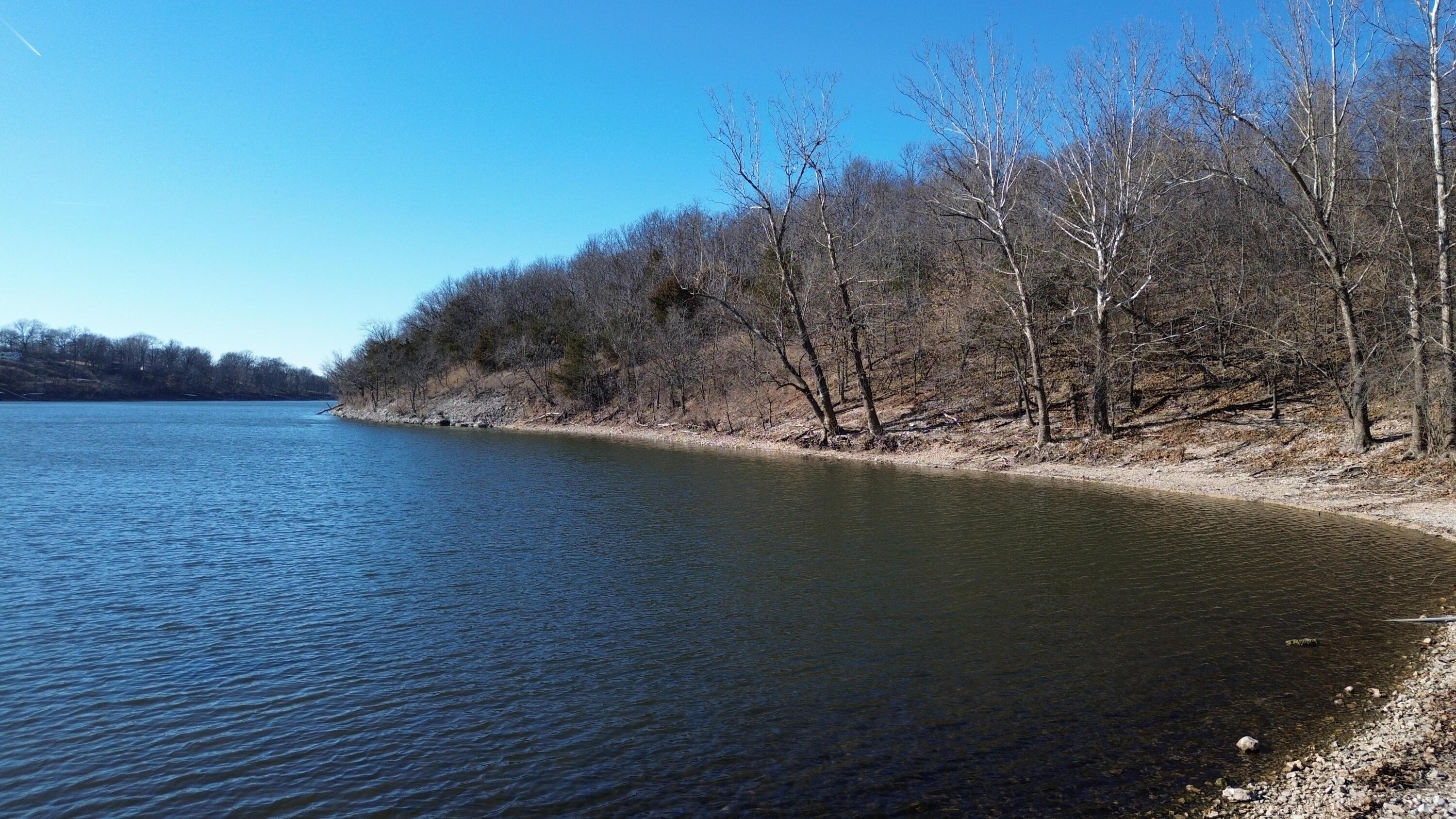 Image 4: Part of 1800' of shoreline shoreline