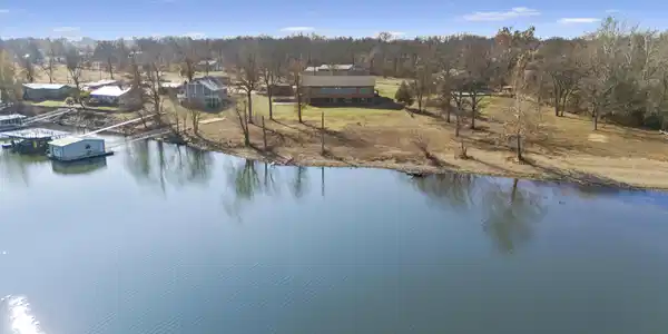 Image 3: DJI_20251202001349_0374_D