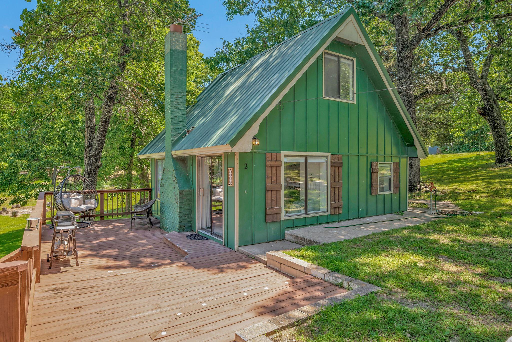 Image 4: Cabin 2