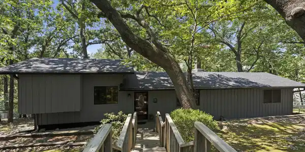 Image 3: Steps to Your Home