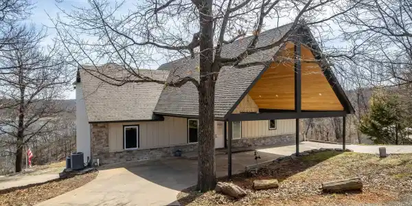 145 Private Road 066