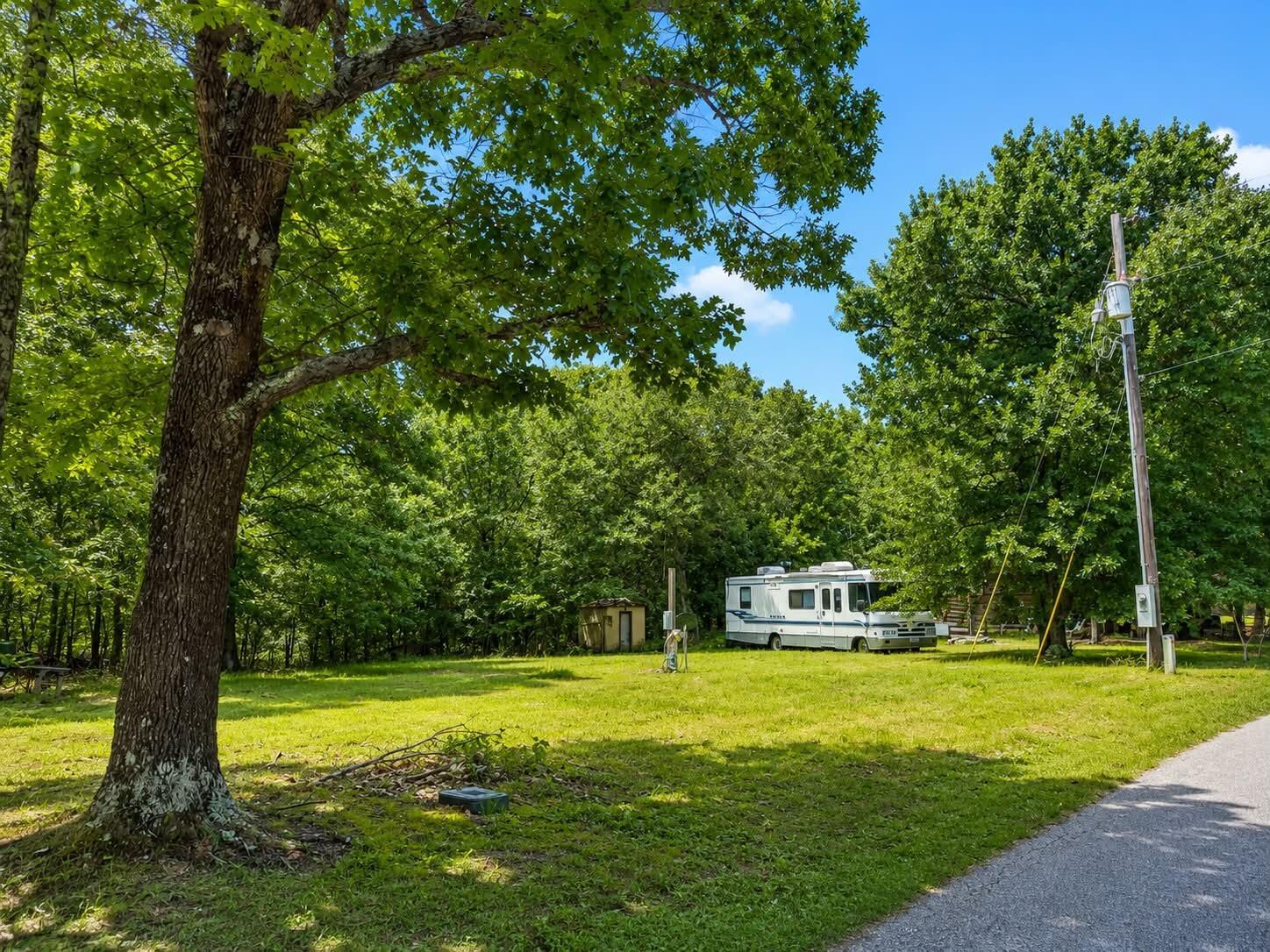 Image 2: Cherokee Estates Lot