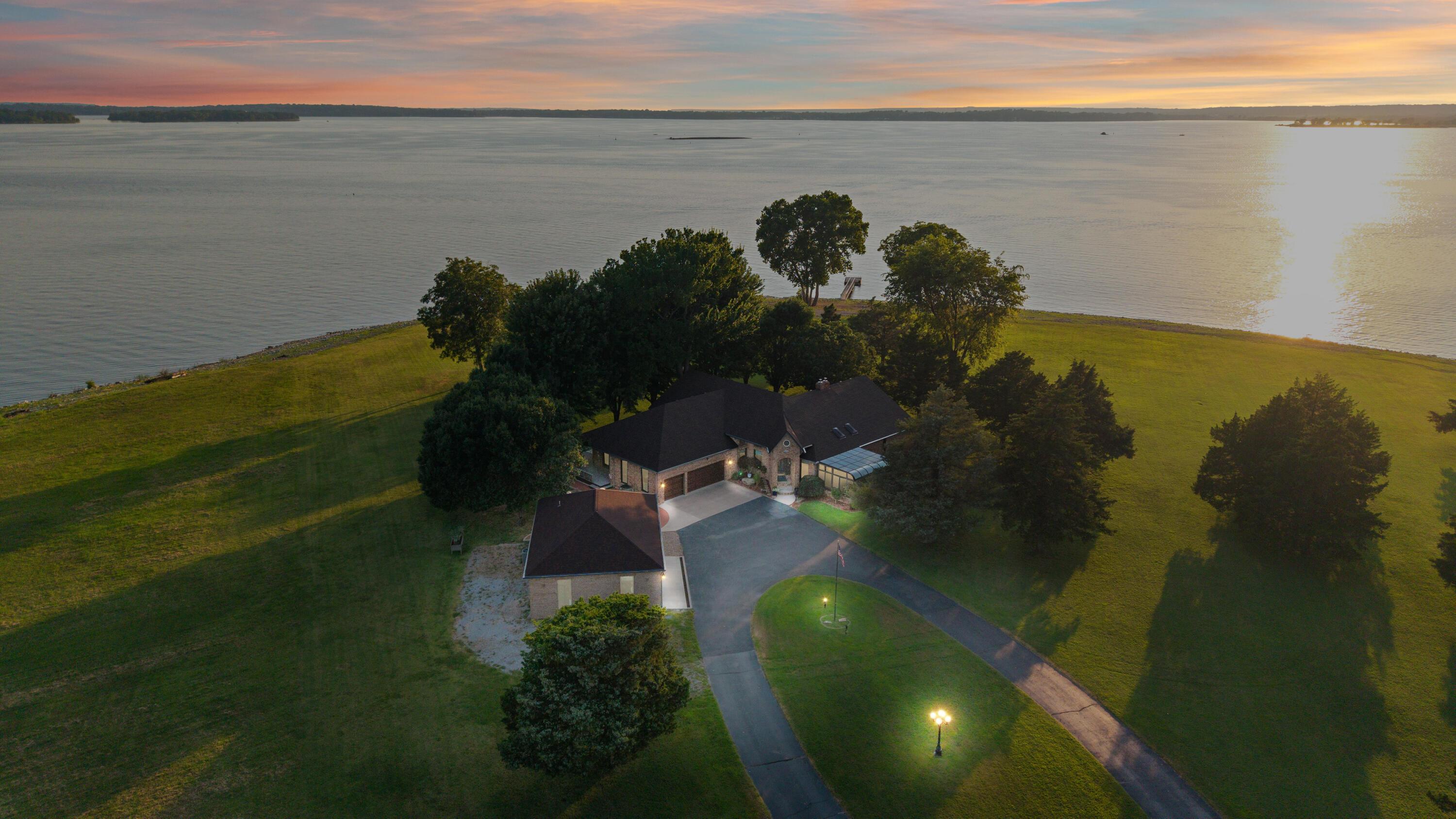 Image 1: DJI_20250805183149_0392_DTE