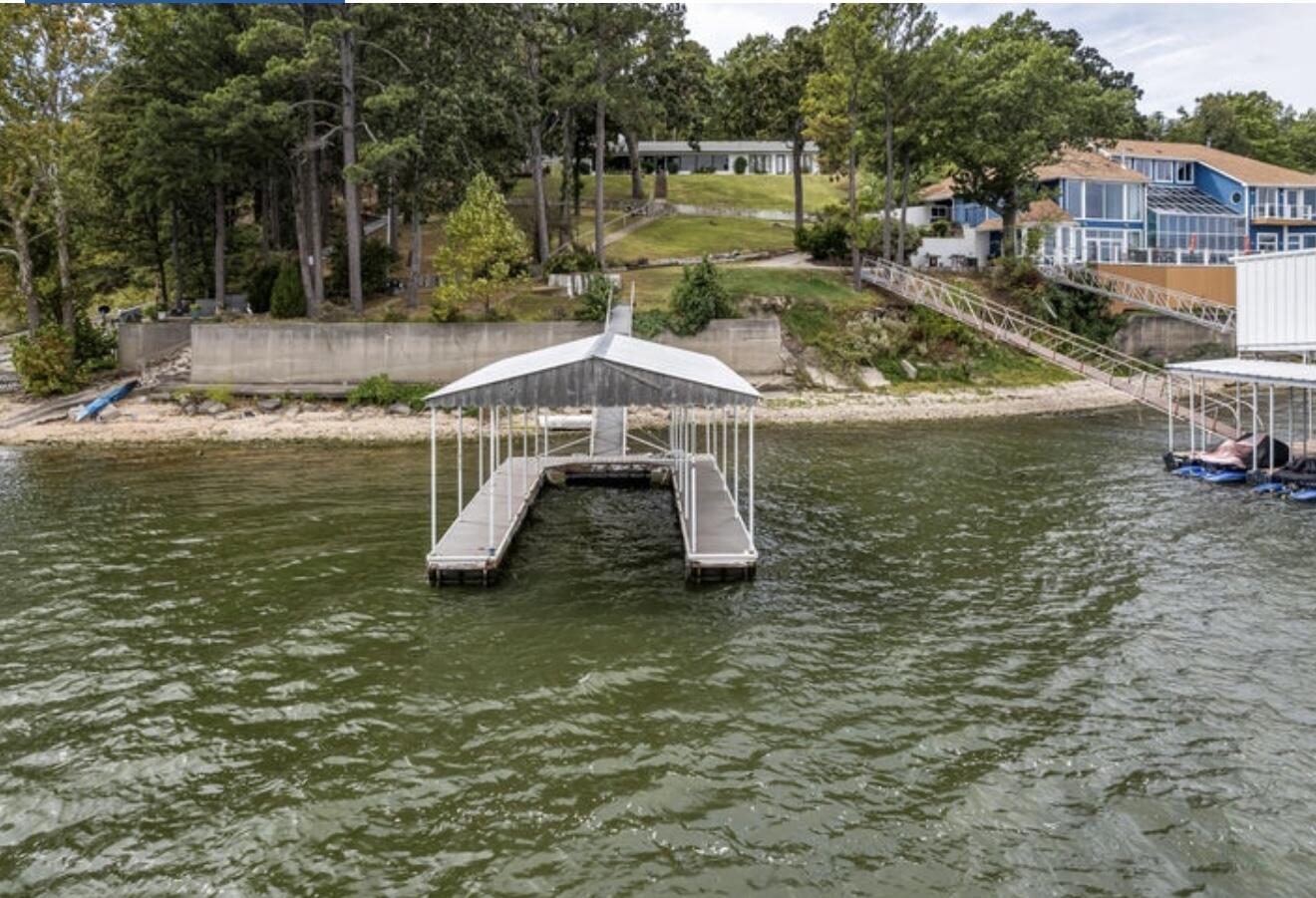 Image 1: Dock Included
