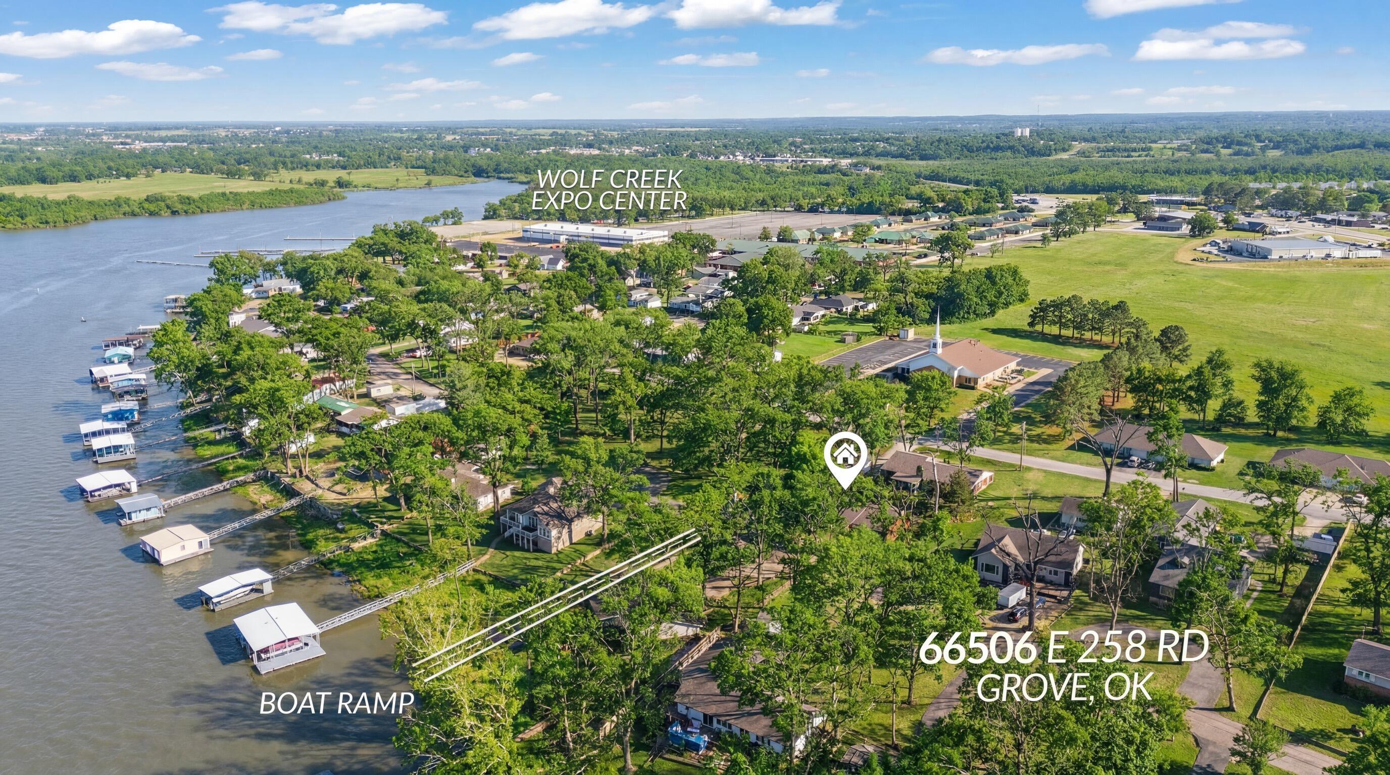 Image 3: Aerial View &ndash; Lake Access Community