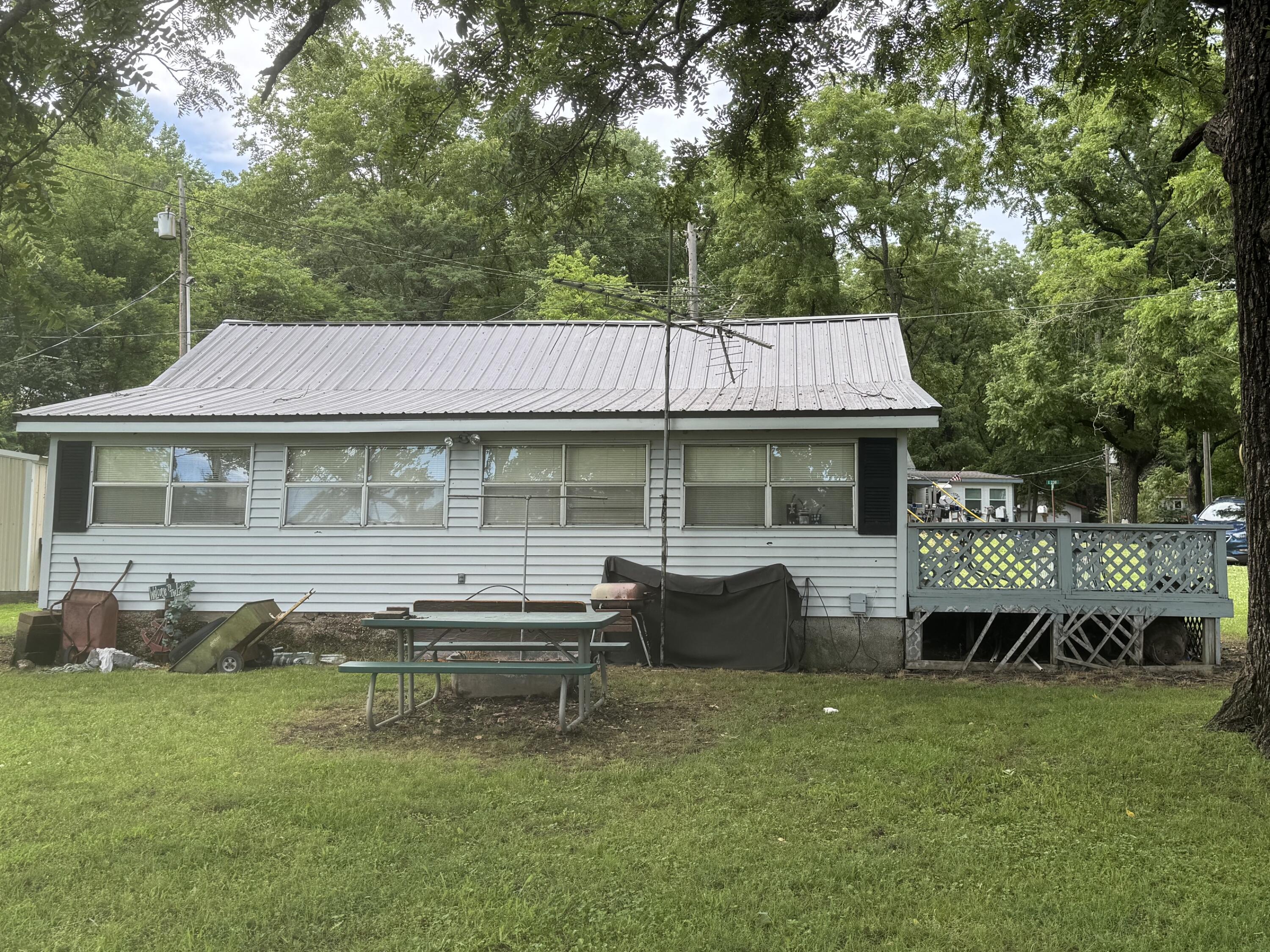 Image 4: Home facing the Lake