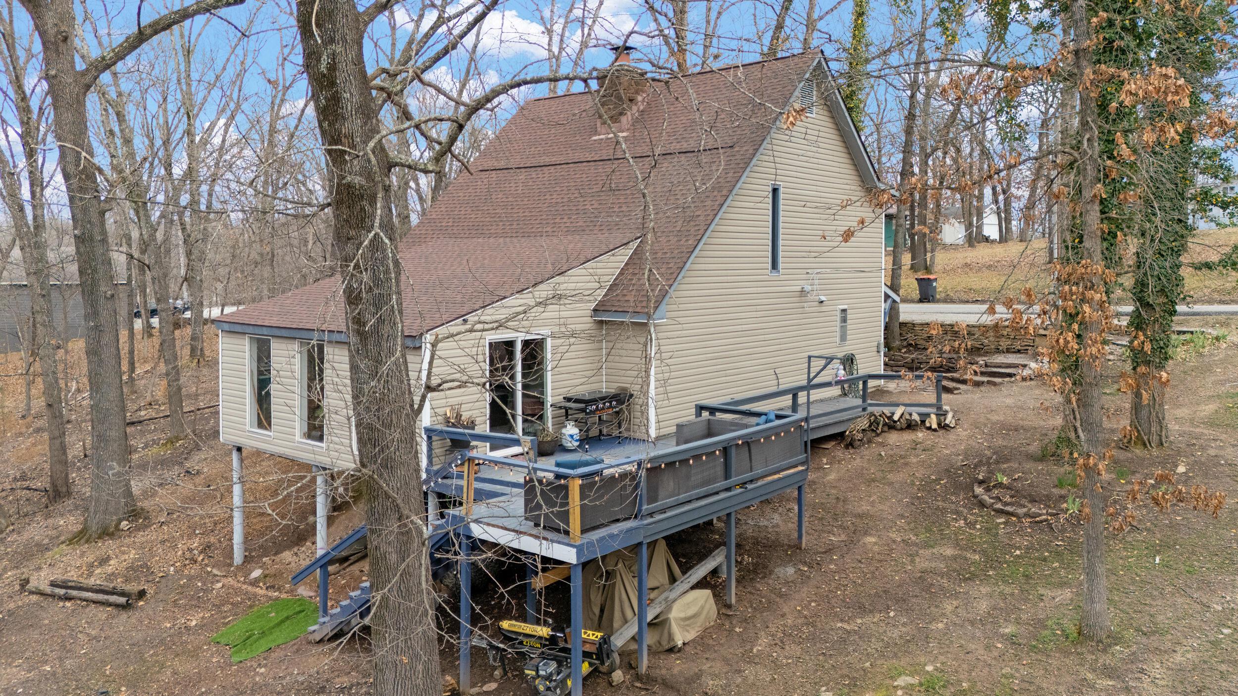 Image 3: view of back deck