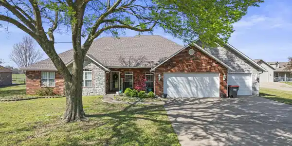 2801 Harber Oaks Loop