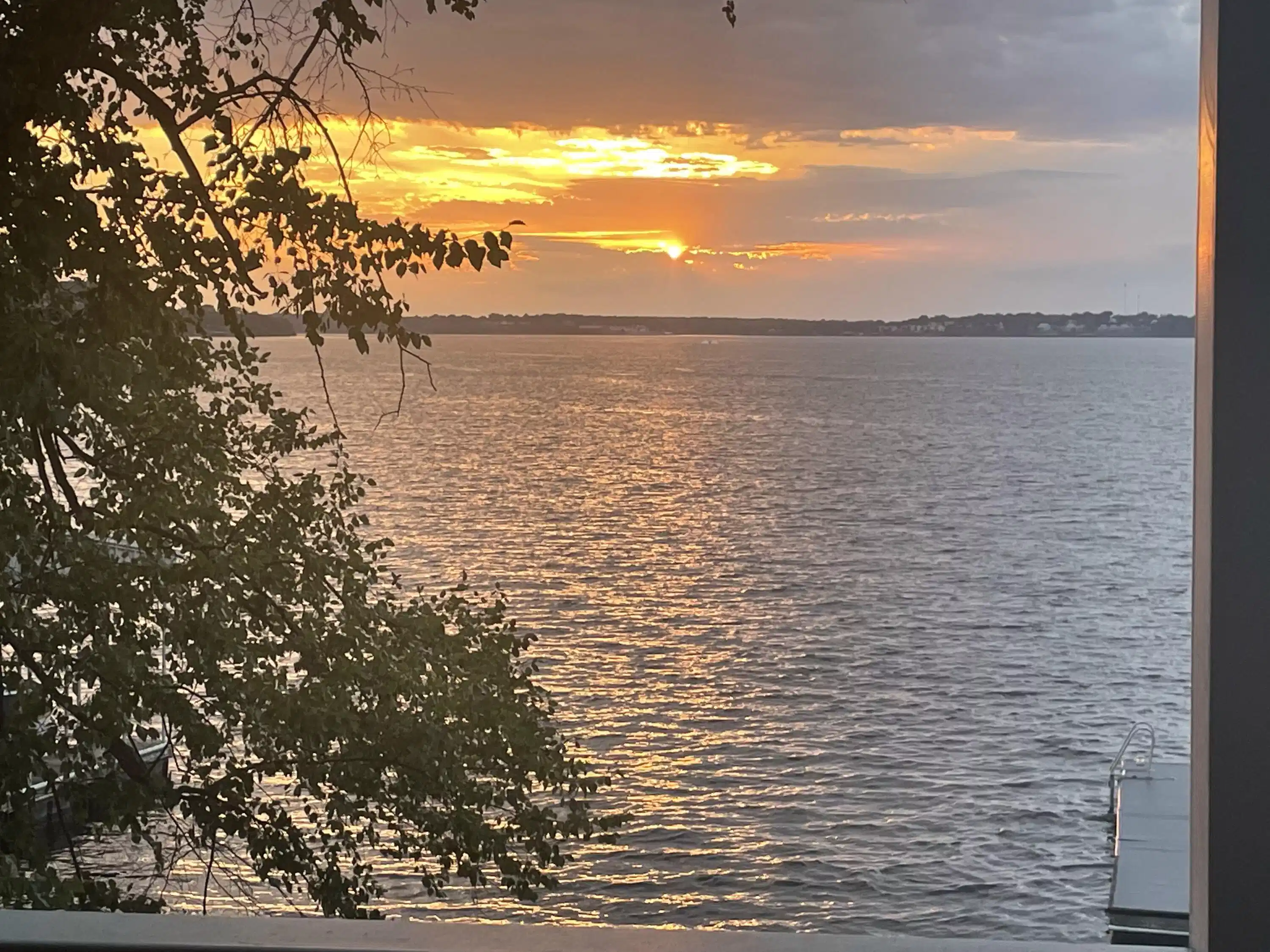 Image 1: Lake view