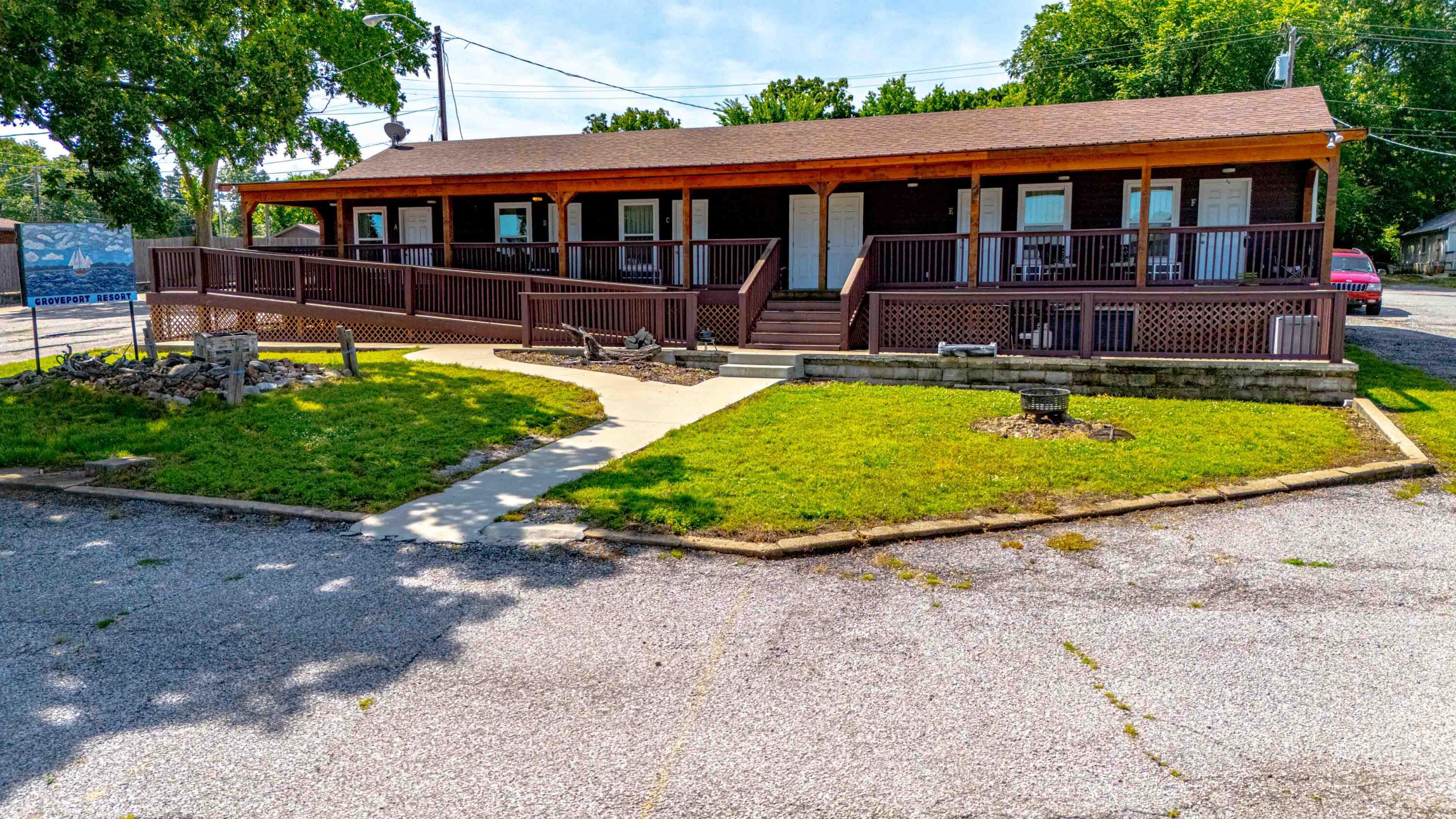Image 3: Groveport-17