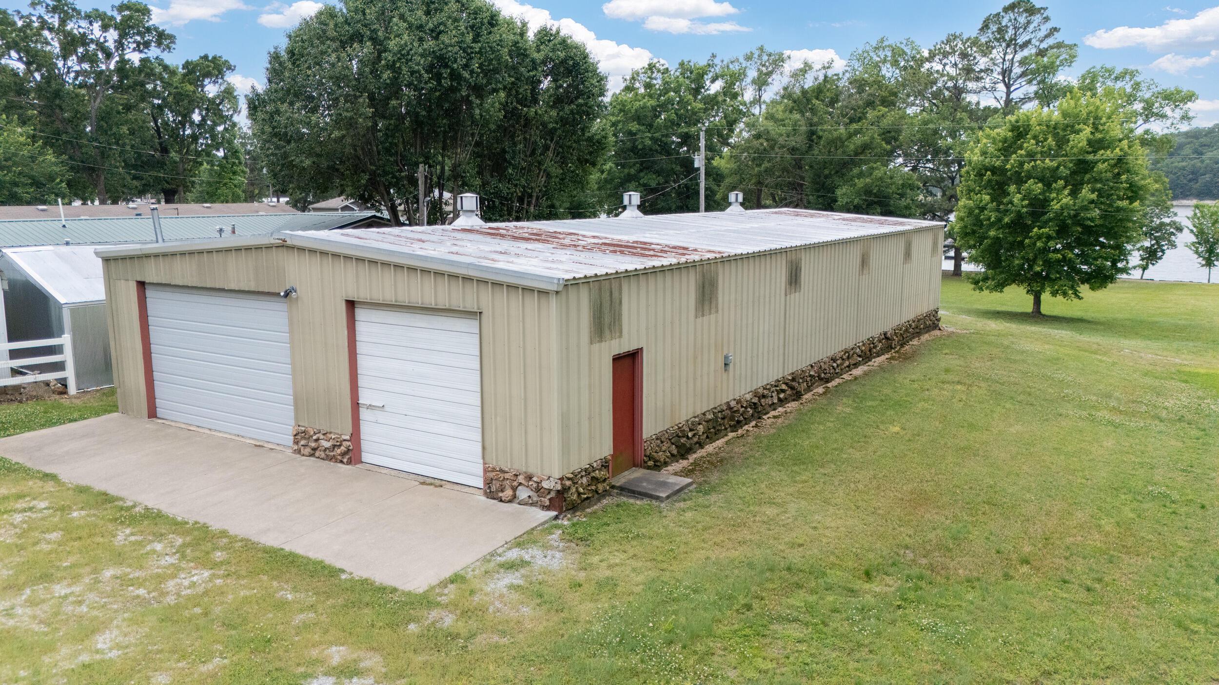 Image 4: Red Iron Shop Building518031502_0884_d
