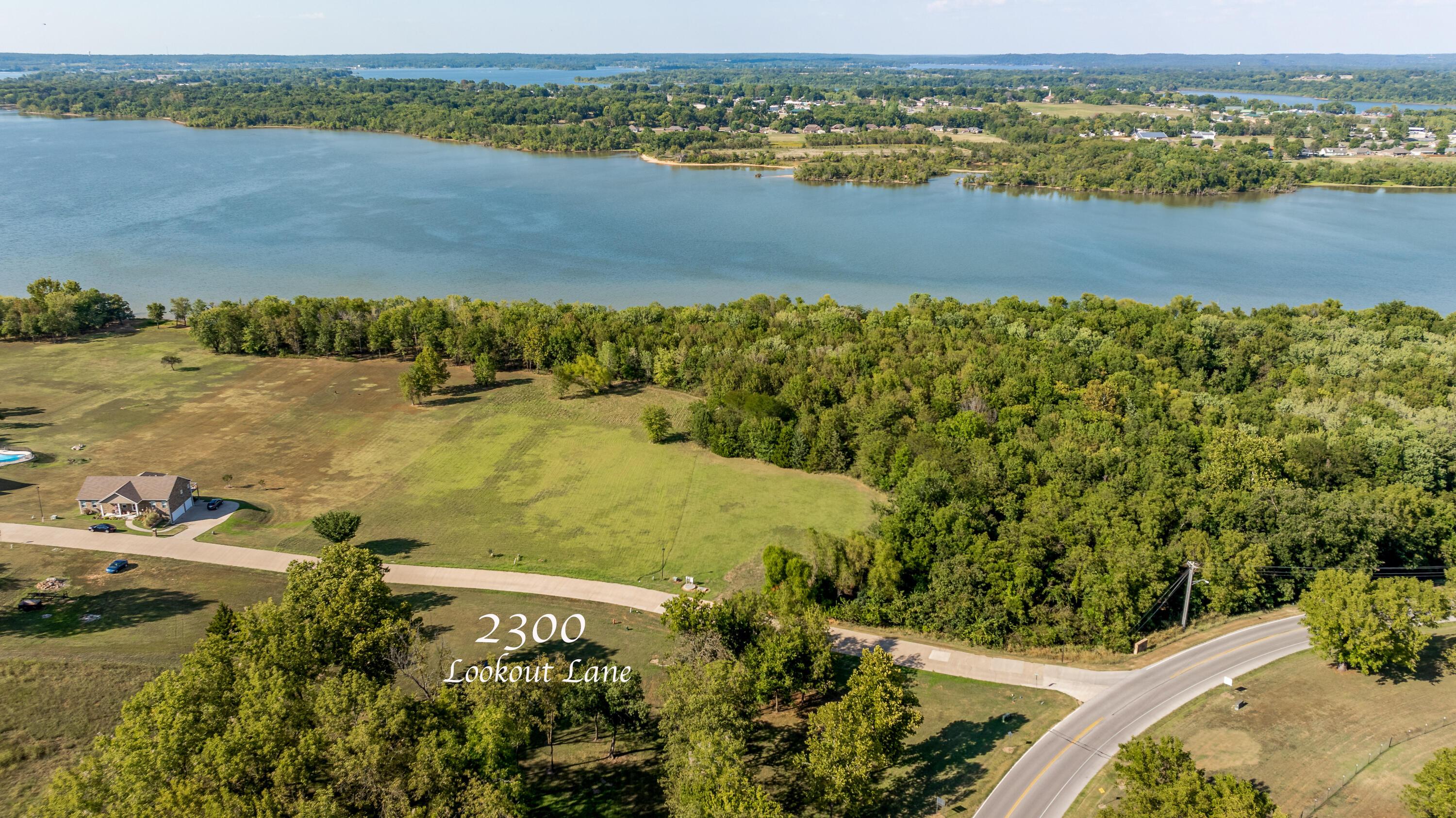 Image 2: 2300 Lookout Lane-3
