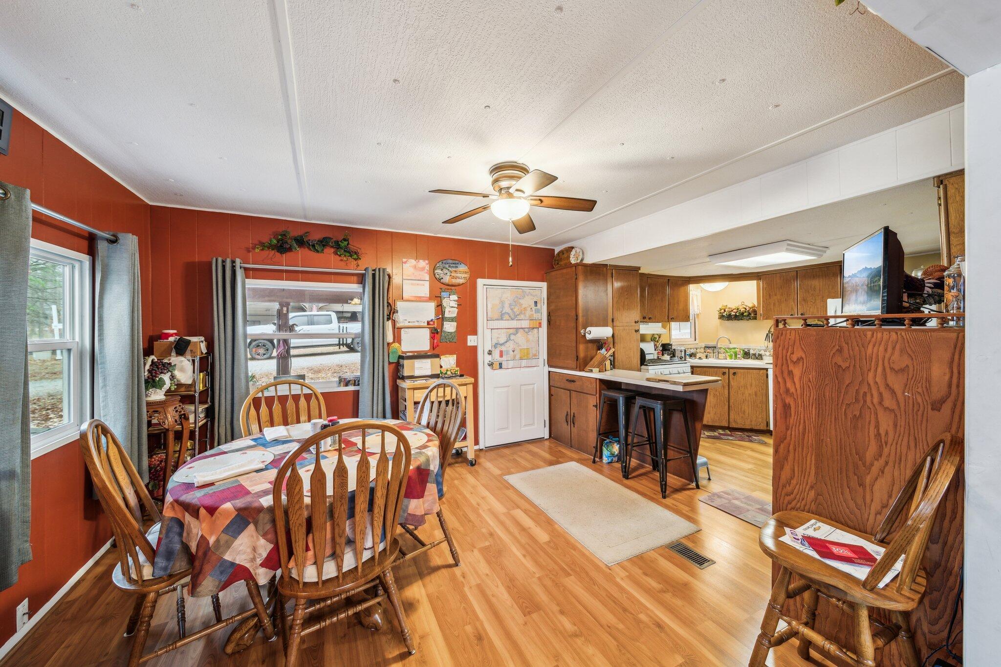 Image 2: 5-web-or-mls-TMP00265