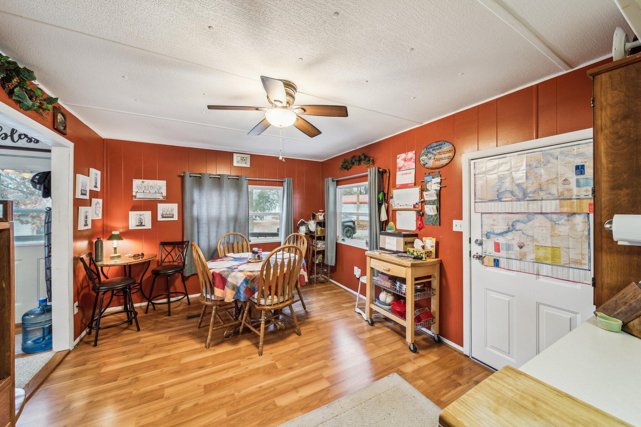 Image 3: 6-web-or-mls-TMP00270