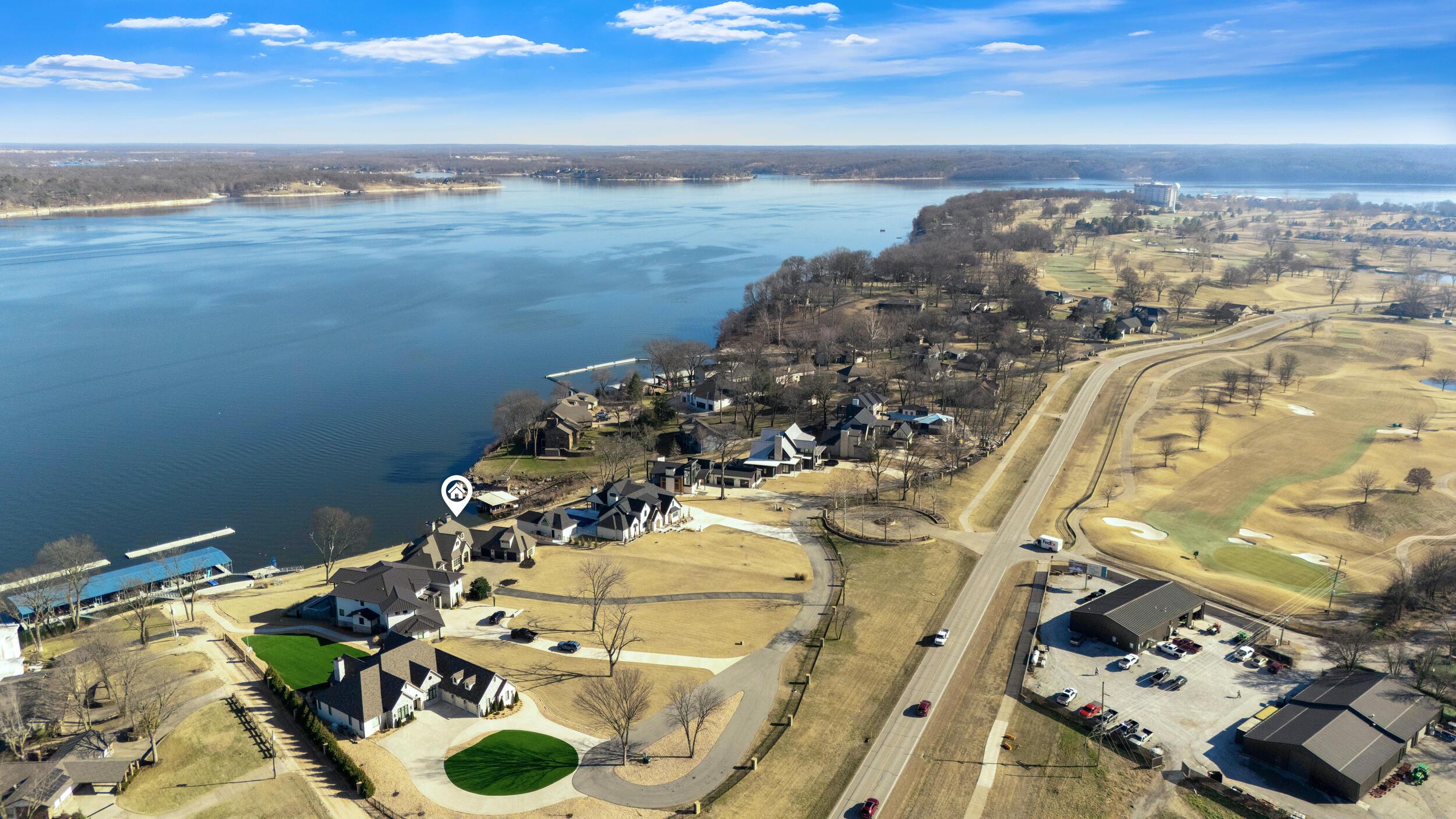 Image 3: Looking south towards Shangri La