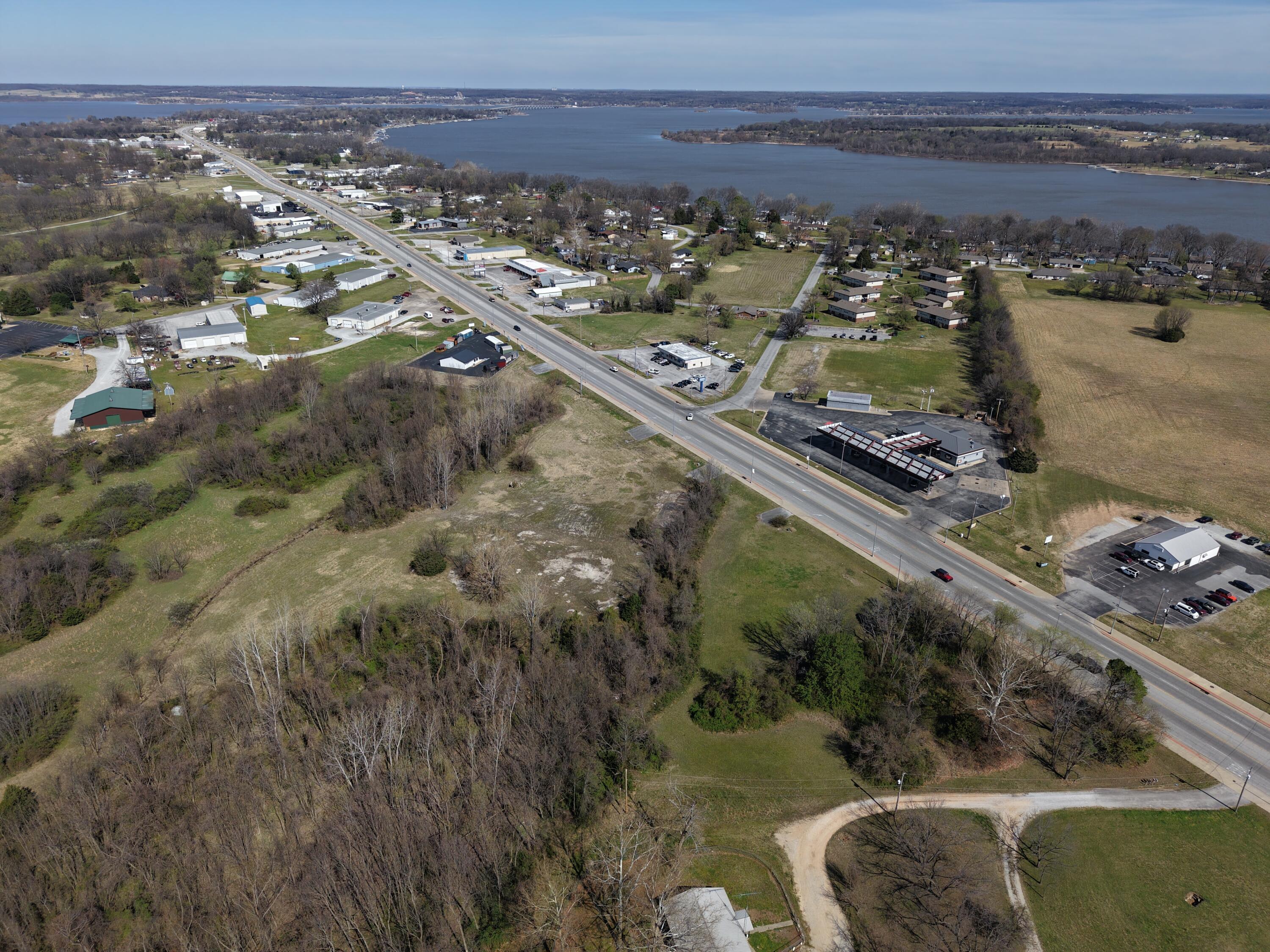Image 2: DJI_20260323112052_0137_D