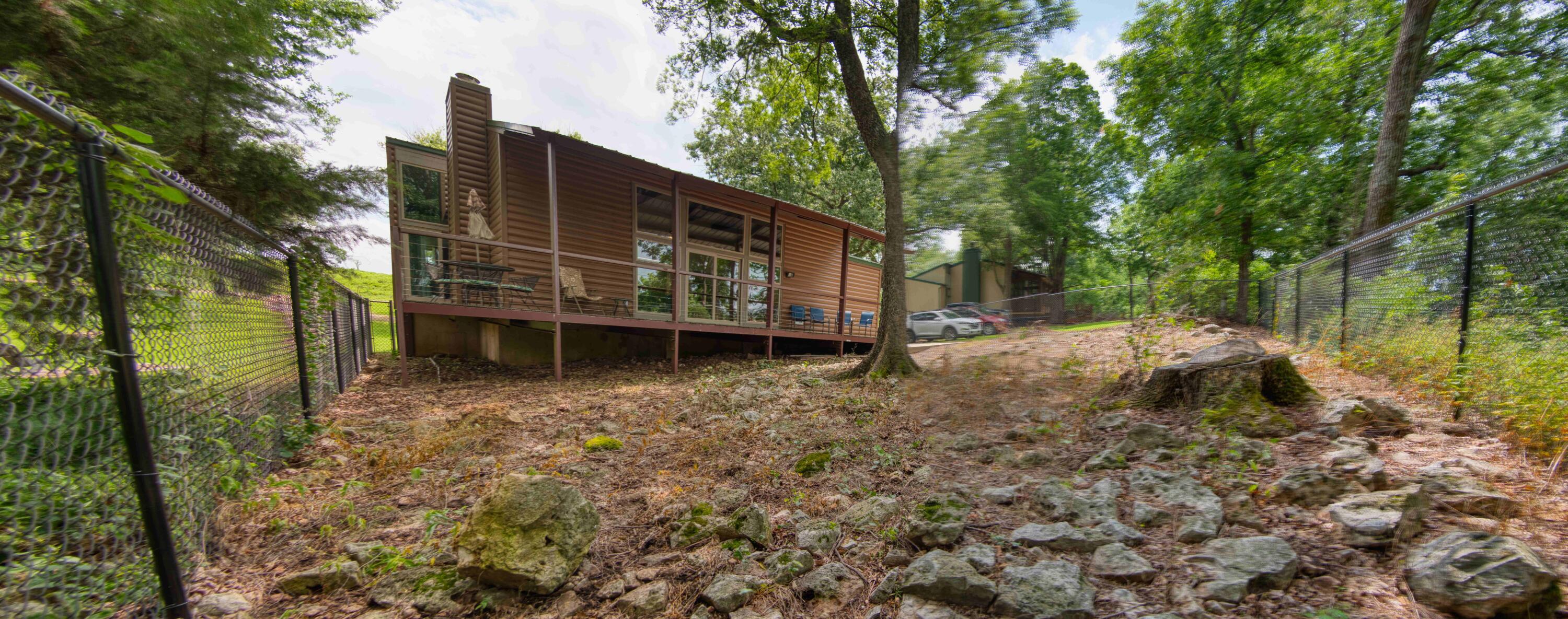 Image 2: _1527945_hdr_panorama