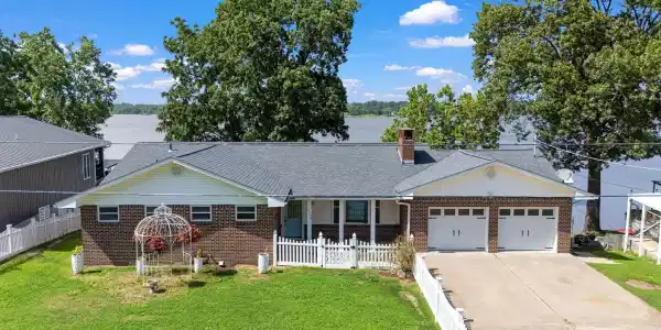 1020 Red Bud Drive