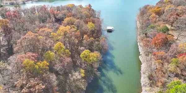 Image 3: Lake