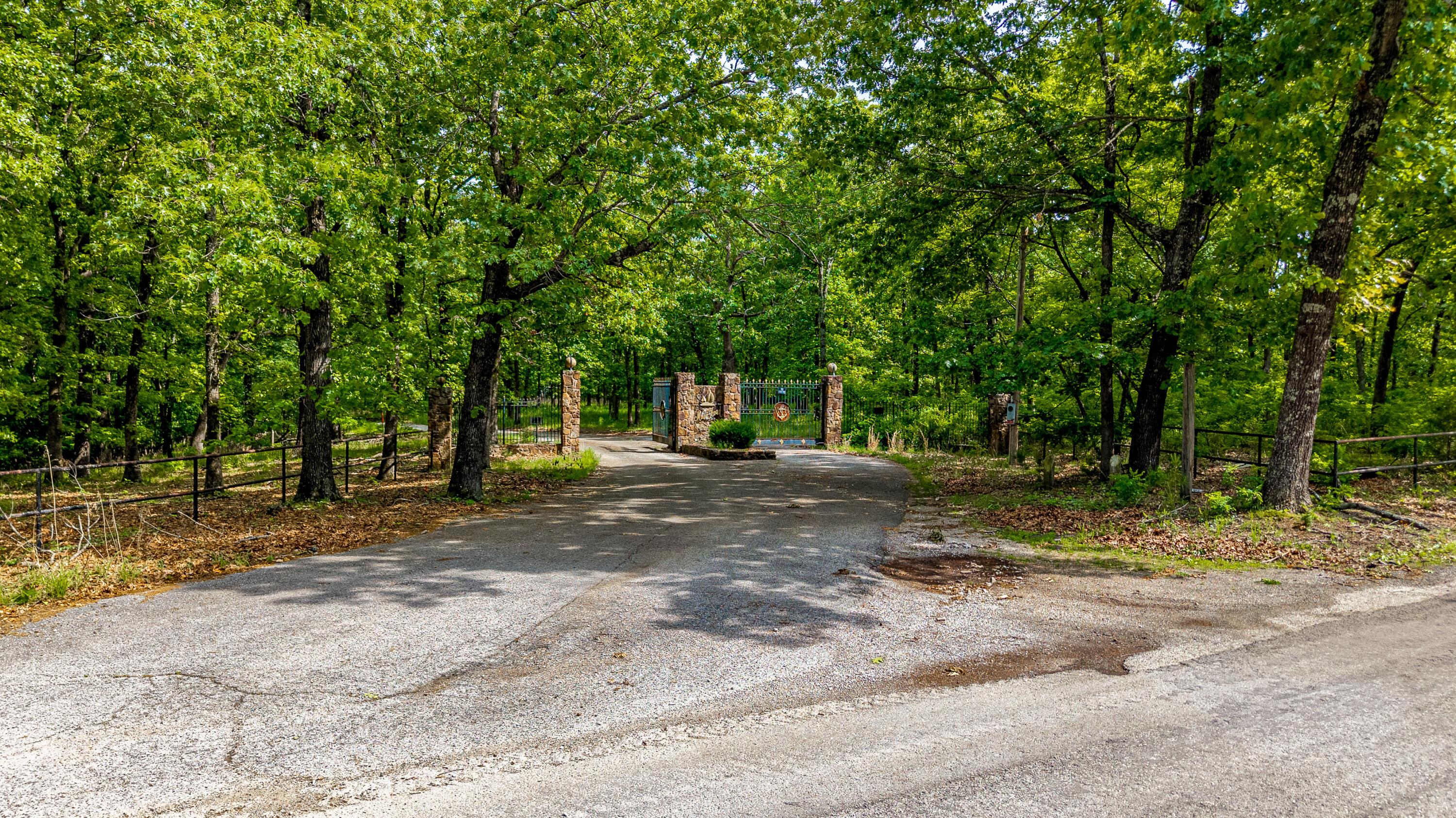 Image 3: Loudermilk Grand Lake-15