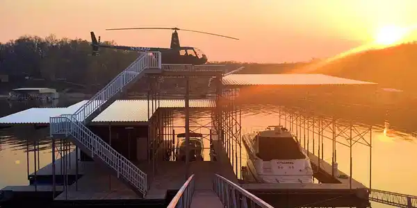 Image 3: Dock with heli