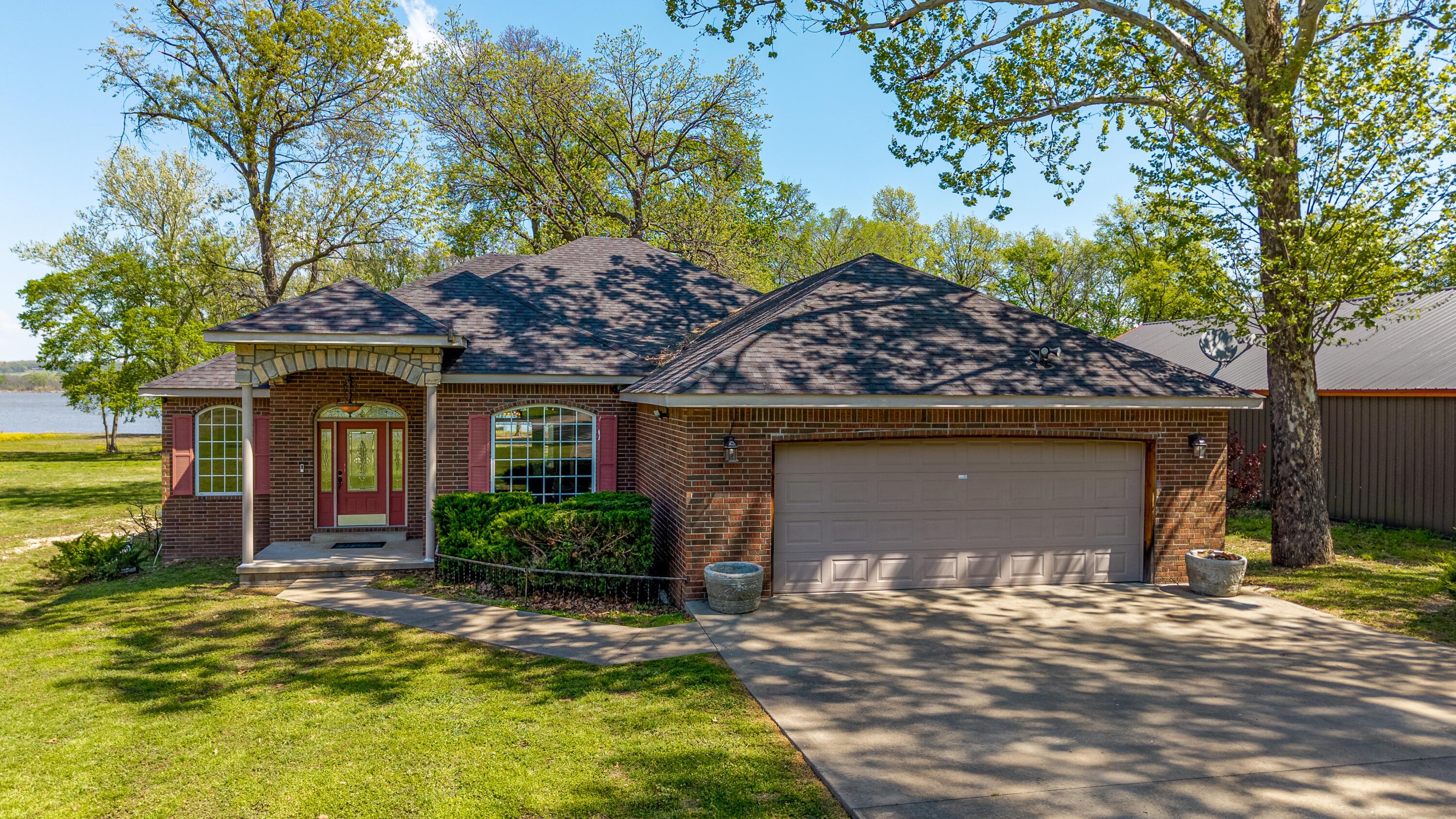 Image 2: Echo Bay Estates #7-38