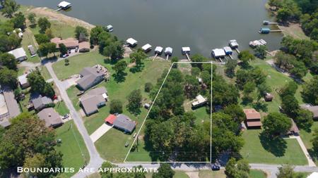 112 Cove Lane