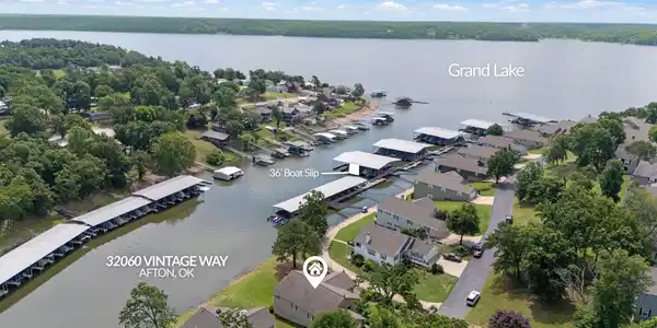 Image 4: aerial of property location