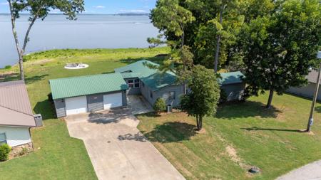 56381 E 279 Road