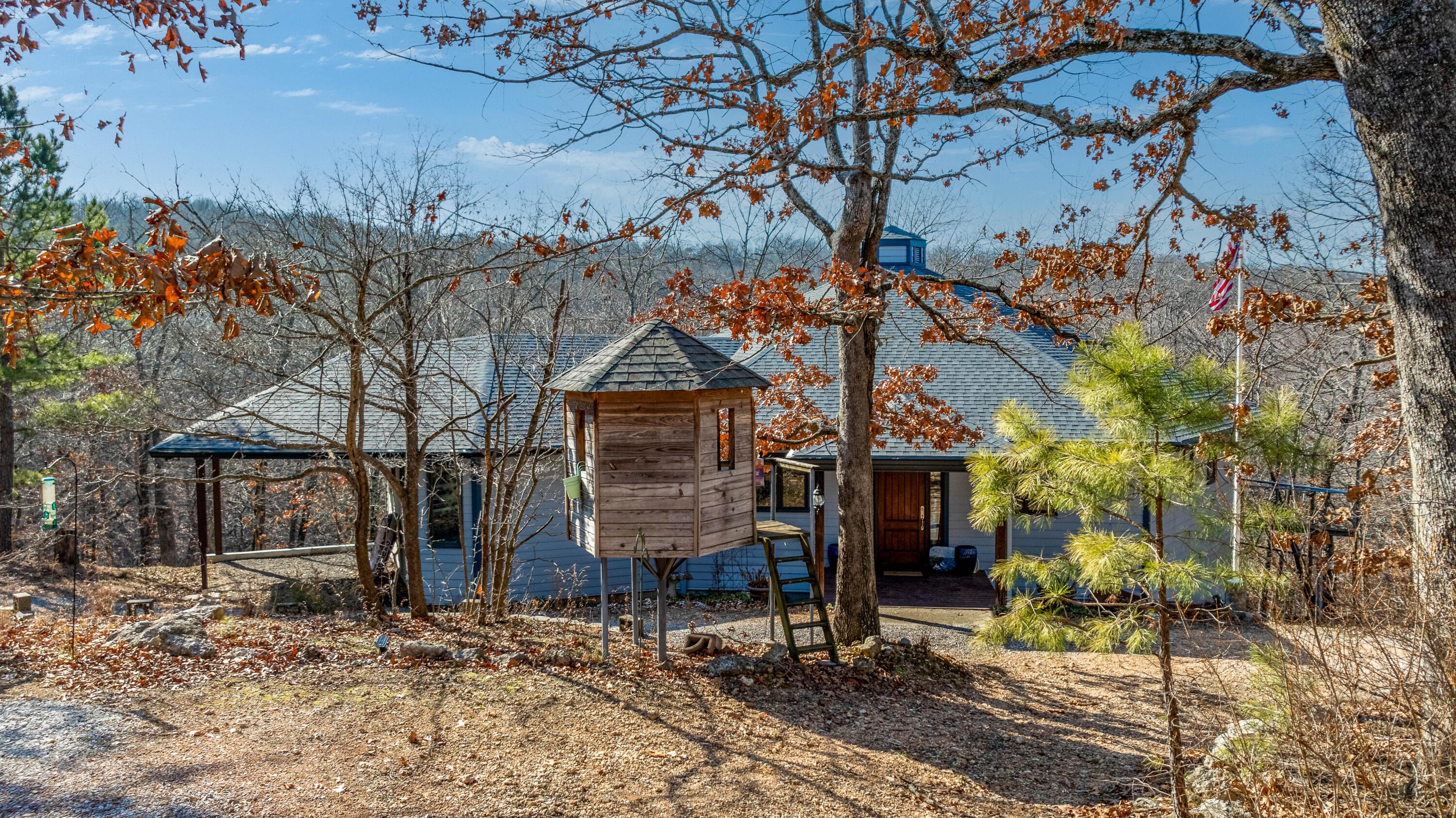 Image 3: 449 Private Road 65-8