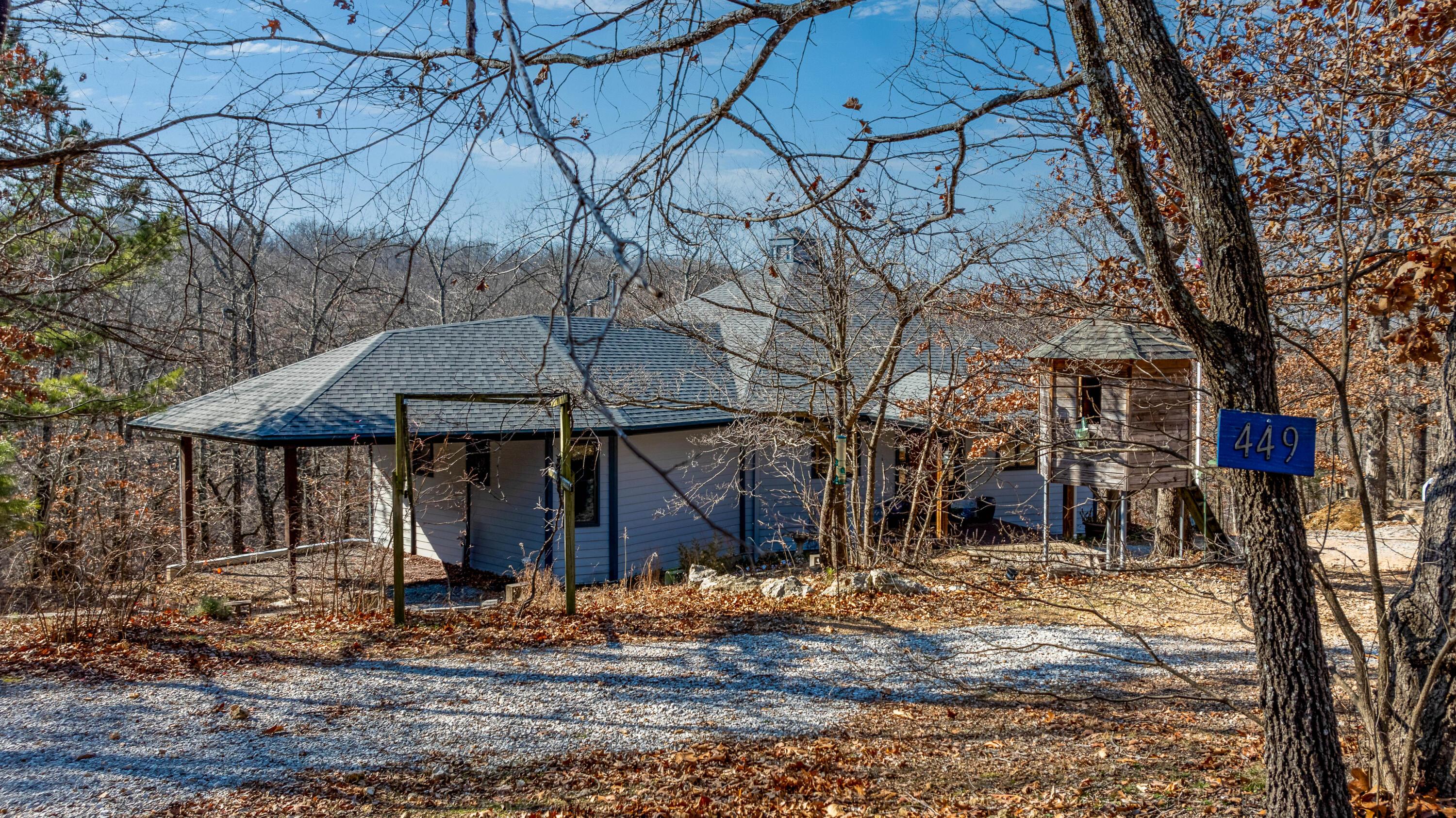 Image 4: 449 Private Road 65-9